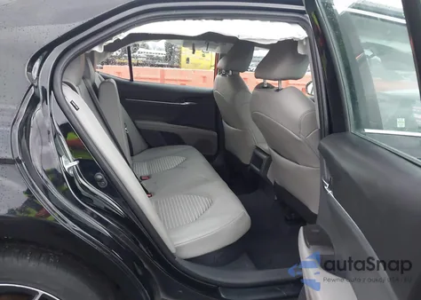 2022 Toyota Camry Se Hybrid z USA, uszkodzony, nr VIN 4T1G31AK0NU595486